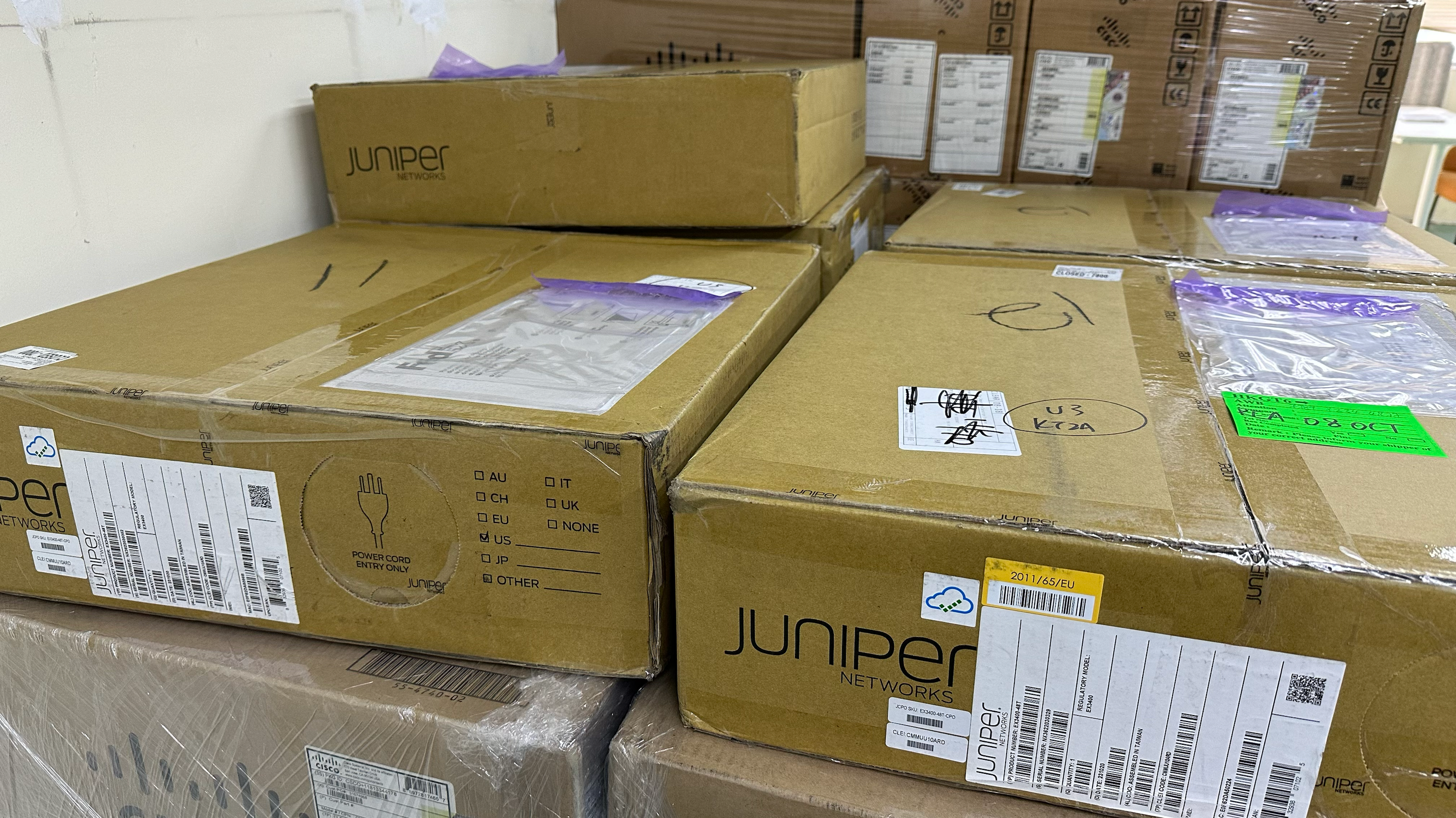 (特价) JUNIPER EX3400-48T <tc>交换机</tc>（全新带盒）