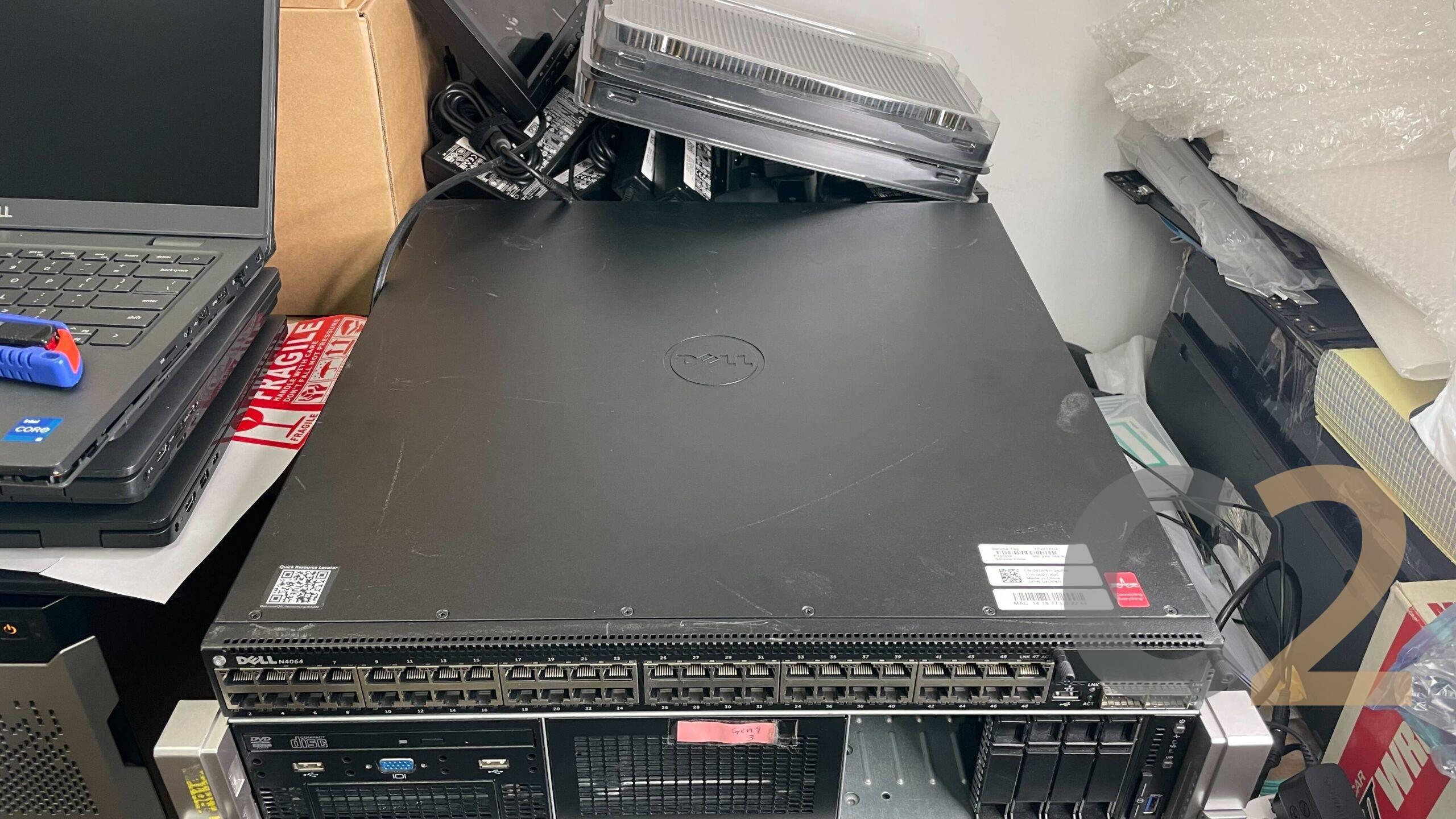 (特價1台)(USED) Dell Networking N4064 48-Port 10 Gigabit + 40Gb QSFP x 2 Ethernet Switch 80% NEW - C2 Computer