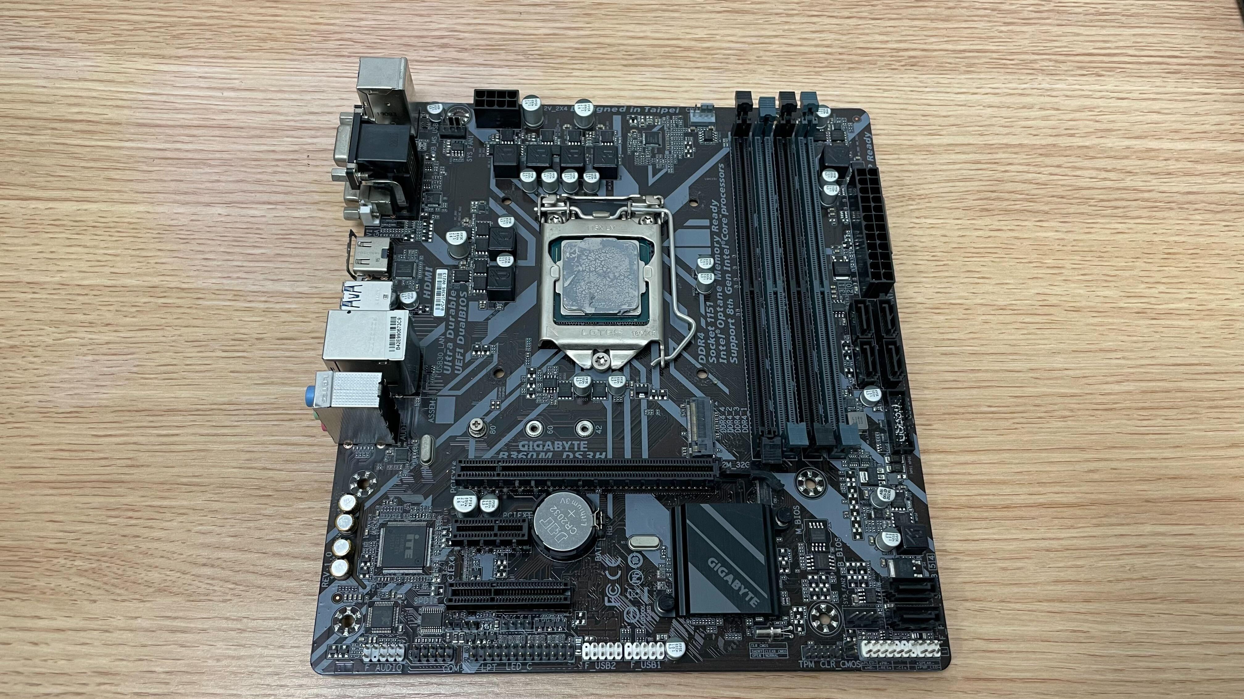 (特價一套) GIGABYTE B360M DS3H mATX Mainboard w/ Intel i5-8500 90% NEW - C2 Computer