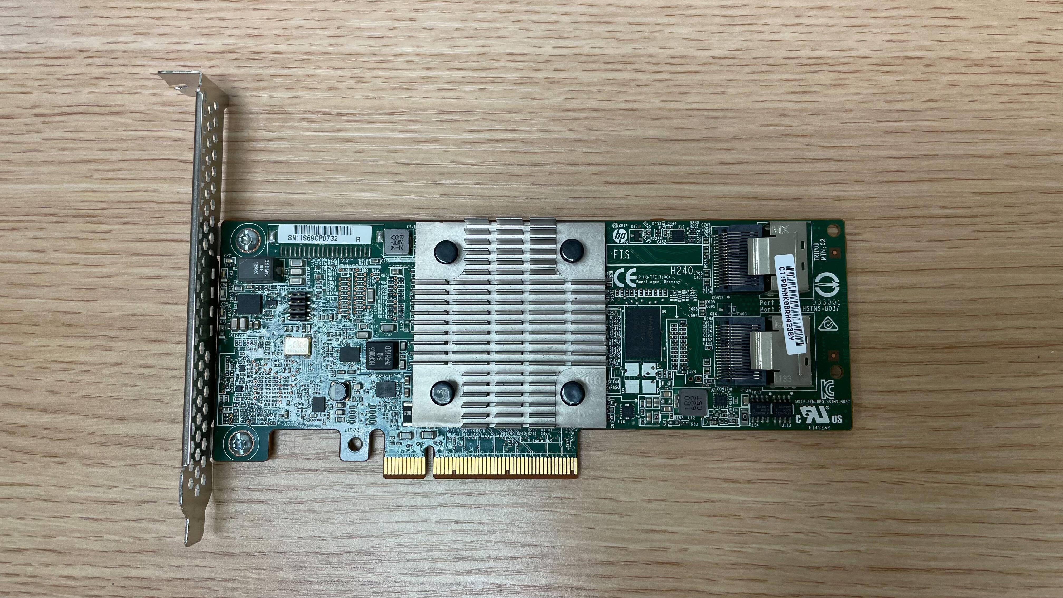 (特價少量) HPE H241 HBA SAS 12Gbps Adapter Card 726907-B21 726909-001 779134-001 90% NEW - C2 Computer