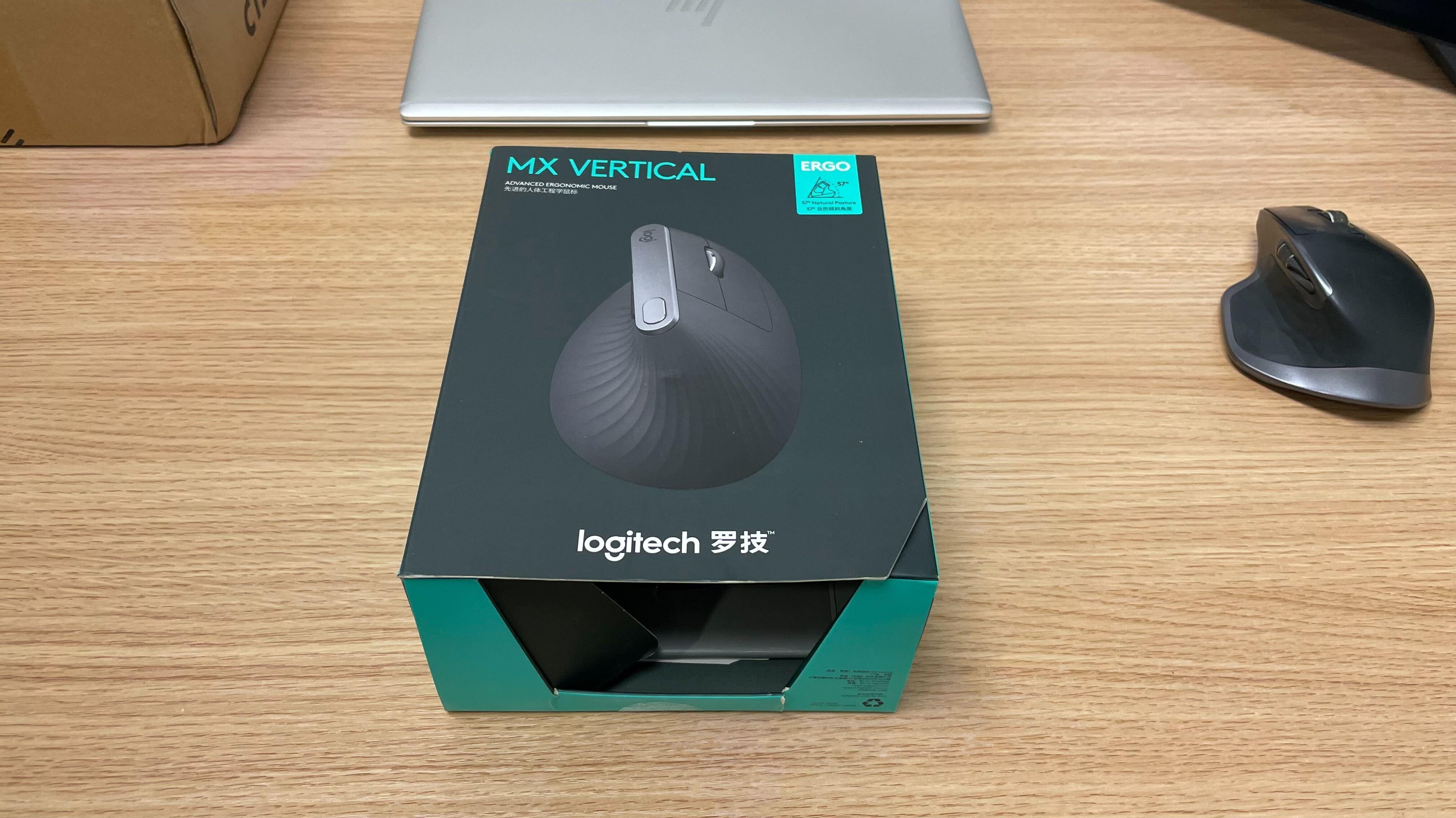 (特價一隻) LOGITECH MX Vertical Ergonomic Wireless Mouse 90% NEW - C2 Computer