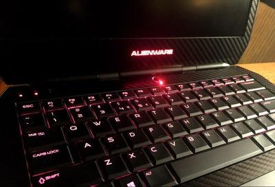 (USED) DELL Alienware 13 R2 i5-5200U 4G NA 500G GTX 960M 2G 13inch 1920x1080 Gaming Laptop 90% - C2 Computer