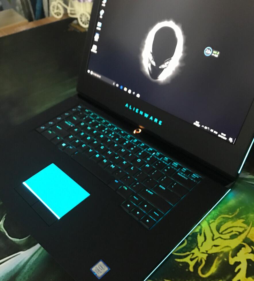 (USED) DELL Alienware 15 R3 i7-6700HQ 4G NA 500G GTX 1060 6G 15.6inch 1920x1080 Gaming Laptop 90% - C2 Computer