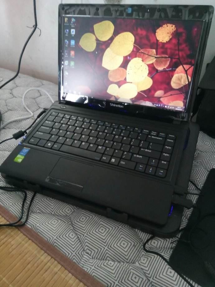 (USED) HASEE Shinelon 炫龍炫鋒 A3S i3-4000M 4G NA 500G GT 940 2G 14inch 1366x768 Entry Gaming Laptop 90% - C2 Computer