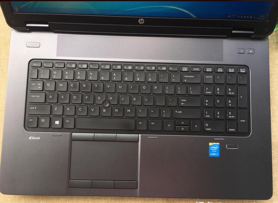 (USED) HP Zbook 17 G3 i7-6820HQ 4G NA 500G R9 M280 4G 17inch 1920x1080 Mobile Workstation 90% - C2 Computer