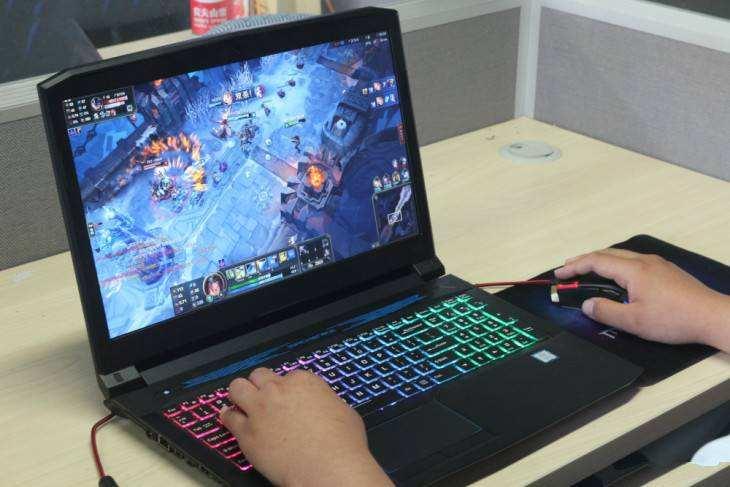 (USED) MACHENIKE T58 i7-7700HQ 4G NA 500G GTX 1050 Ti 4G 15.6inch 1920×1080 Gaming Laptop 90% - C2 Computer