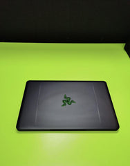 (USED) RAZER RZ09 I7-8550U 4G NA 500G UHD 620 13.3inch 1920x1080 Gaming Laptop 95% - C2 Computer