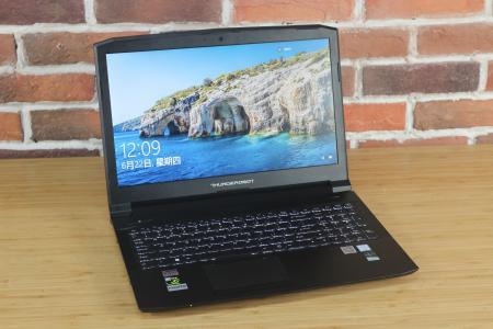 (USED) THUNDEROBOT 雷神 911 i5-6300 4G NA 500G GTX 950M 4G 15.6inch 1920x1080 Gaming Laptop 90% - C2 Computer