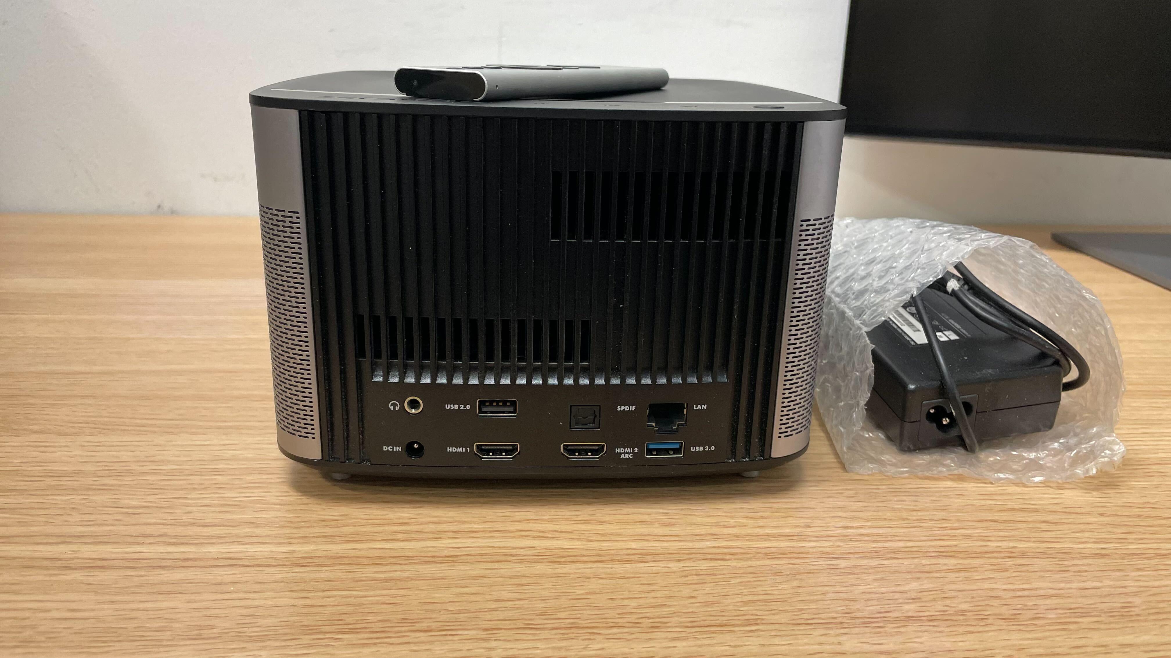 (特價一部) XGIMI H1 1080P Projector 80% NEW - C2 Computer